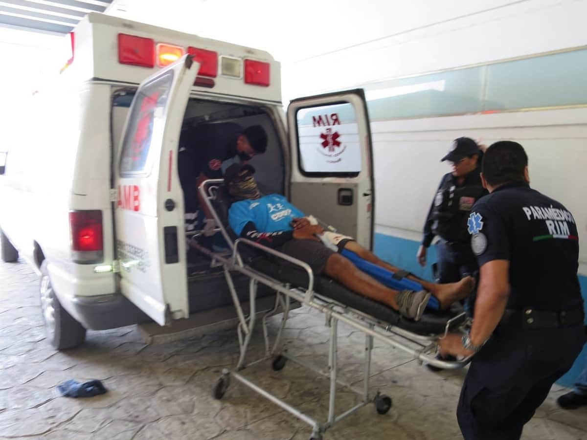 Balean a hombre en Villas Otoch Paraíso, en Cancún