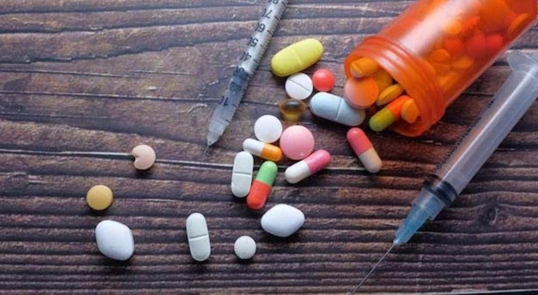 Video: Candidato propone regalar droga a los adictos en Colombia