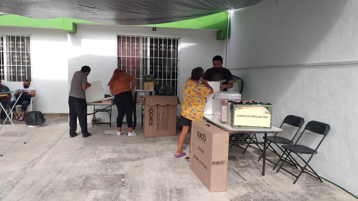 Retrasos en instalación de casillas en Cancún, por renuncias de funcionarios de mesa