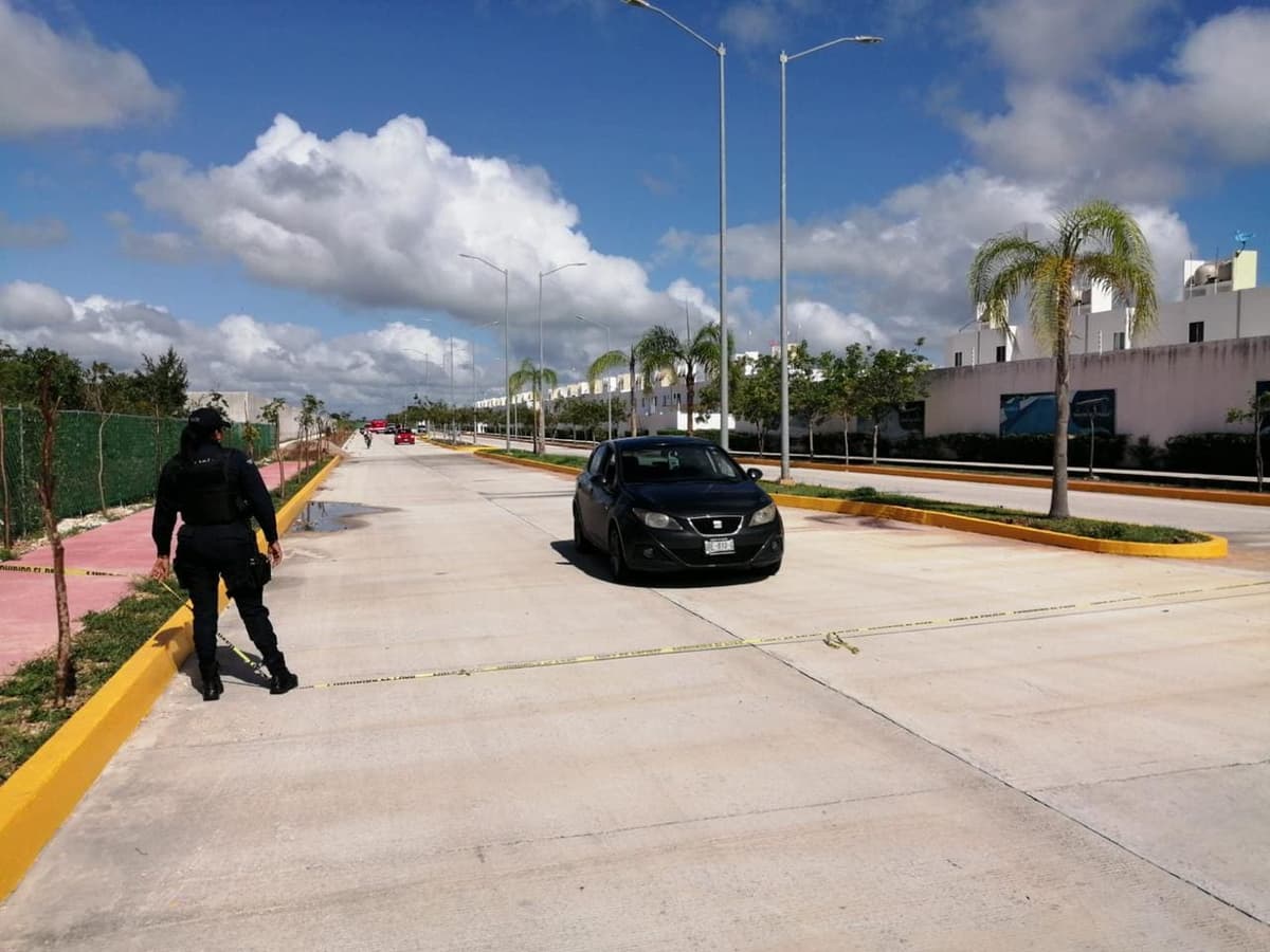 Disparan contra motociclista en Rincón del Prado de Cancún; se roban su vehículo