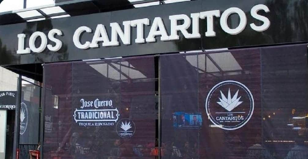 Video: Meseros de bar en Cholula, Puebla golpean a clientes por supuesto acoso