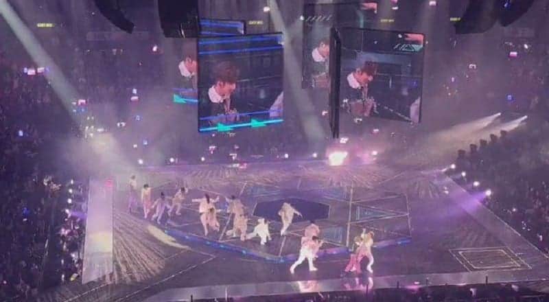 VIDEO: Pantalla gigante colapsa sobre banda de K-Pop 'Mirror', aplasta a bailarines