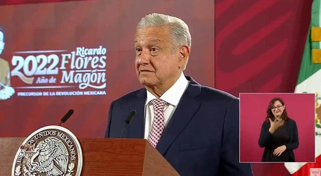 Video: No se viola la ley por reinicio de obras del Tren Maya: AMLO