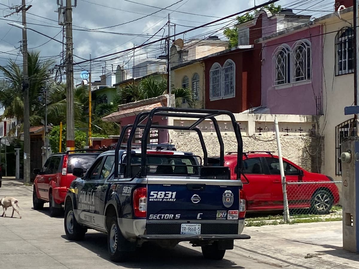 Hallan cuerpo golpeado de una persona al interior de una casa en Cancún
