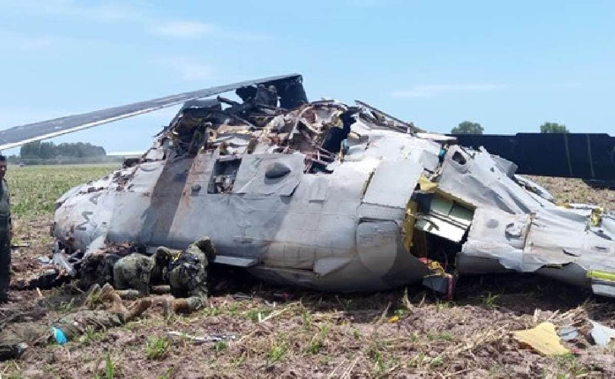 AMLO lamenta muerte de 14 elementos de la Marina tras desplome de helicóptero en Sinaloa