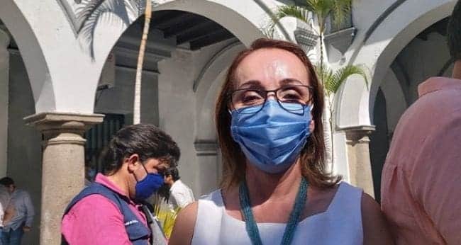 ¡Ni un foco de luminaria pueden cambiar! Alma Rocío de la Miyar Andreu tiene a Veracruz Puerto en la oscuridad