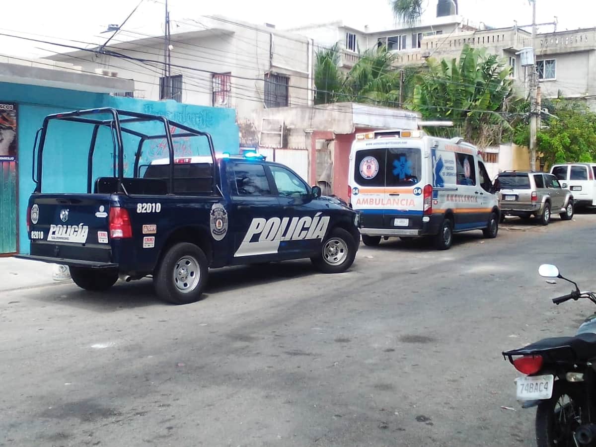 Hombre muere asfixiado con su comida en Playa del Carmen