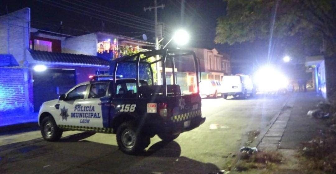 Sujetos armados matan a 6 personas y lesionan a 8 más en una fiesta en León, Guanajuato