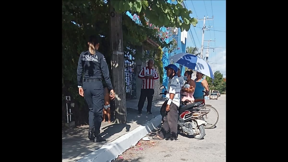 Policías de Solidaridad encuentran a niña en la calle y la regresan a casa