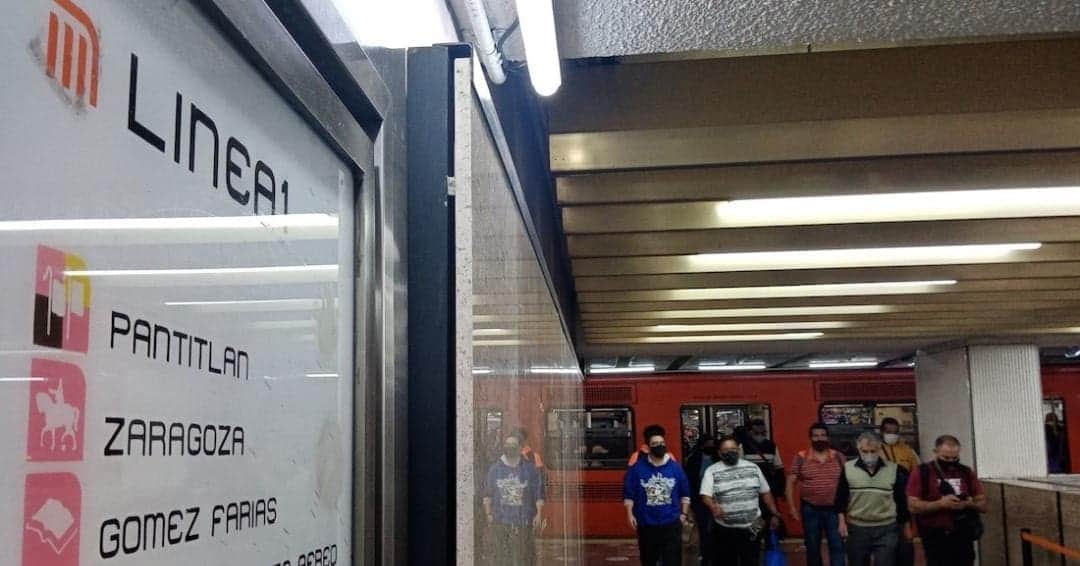 Fallece una persona tras arrojarse a las vías del Metro Pino Suárez de la Cdmx