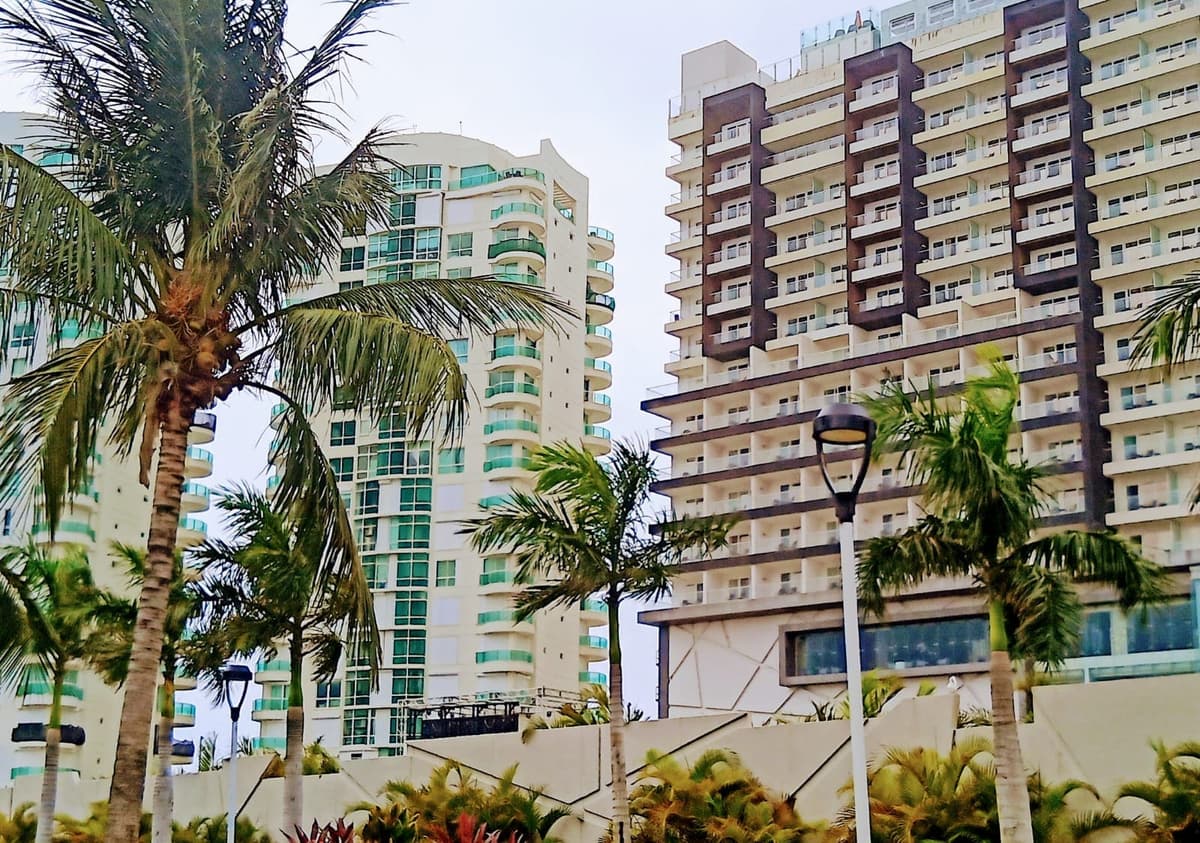 Hasta el 10% del personal de la hotelería en Cancún está contagiado de Covid-19