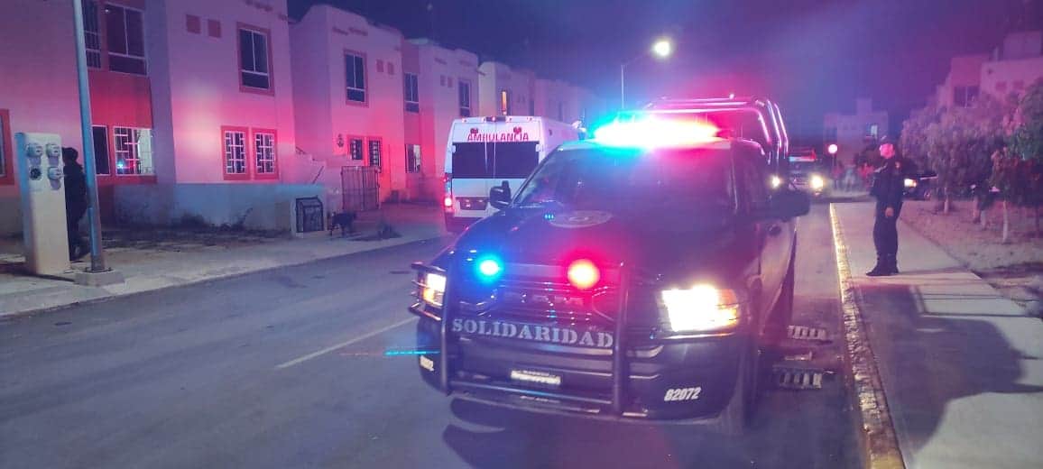 Hombre es rociado con gasolina y abandonado con las manos esposadas en Playa del Carmen