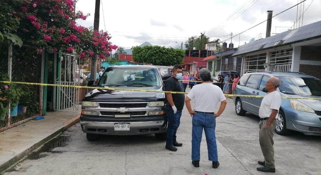 Padrastro asesina con un pico a menor de 12 años que defendía a su madre