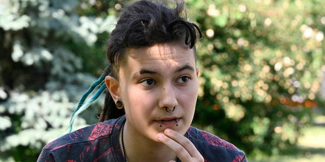 Mujeres trans ucranianas denuncian que las quieren obligar a luchar con los hombres