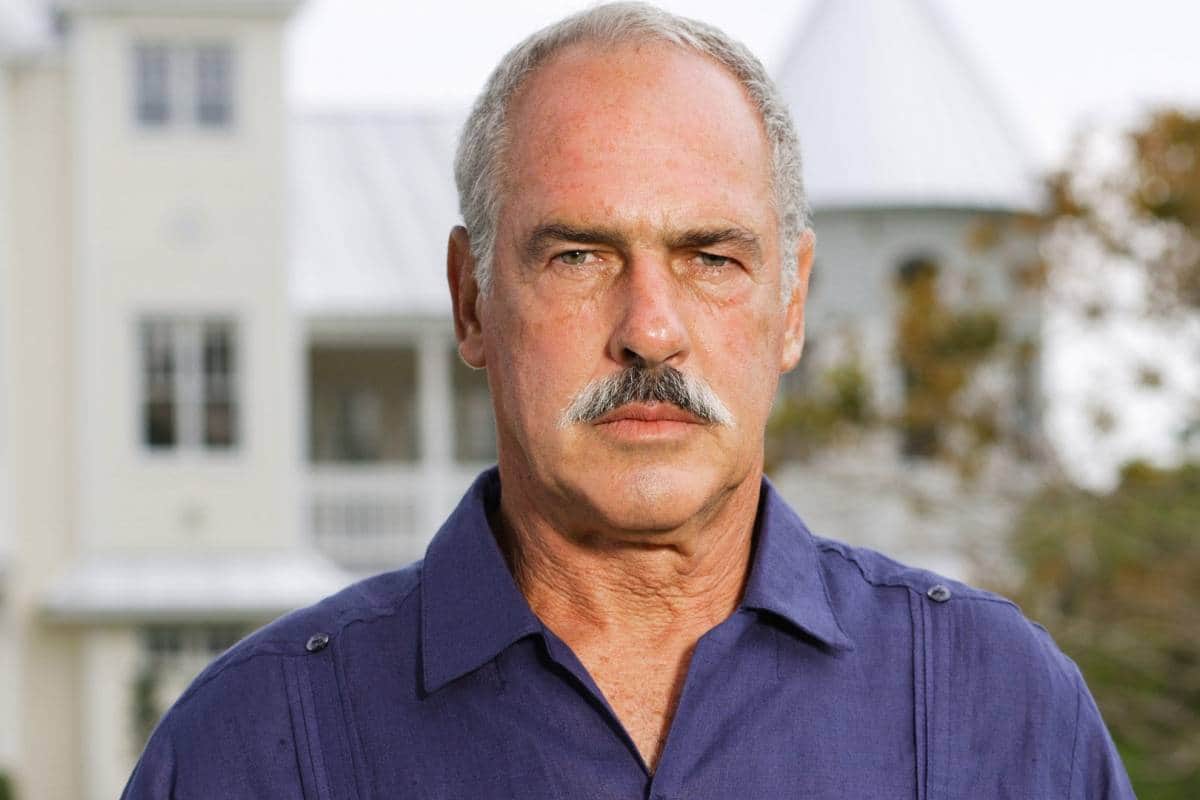 Andrés García fue hospitalizado tras fuerte caída