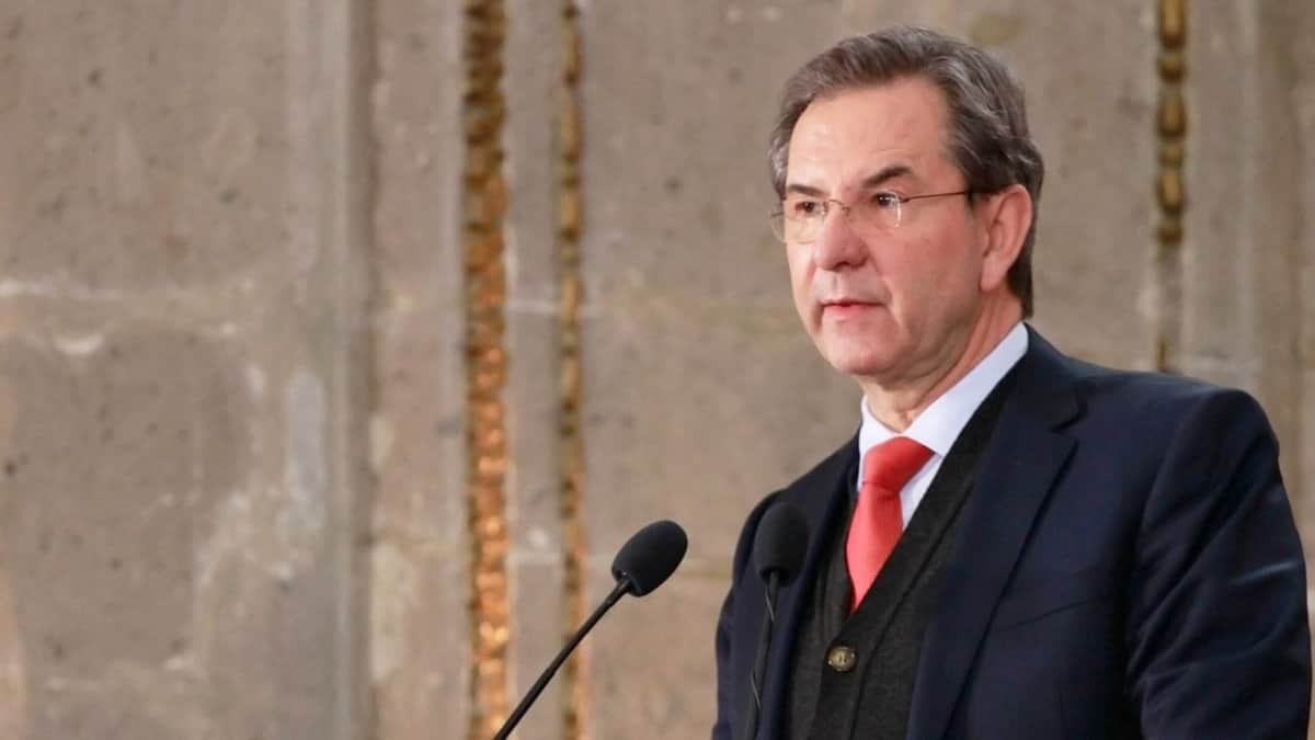 Embajador mexicano en EU da positivo a Covid