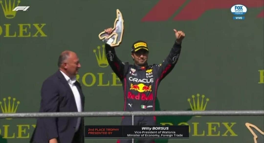 Video: "Checo" Pérez logra segundo lugar en Bélgica; Red Bull hizo el 1-2