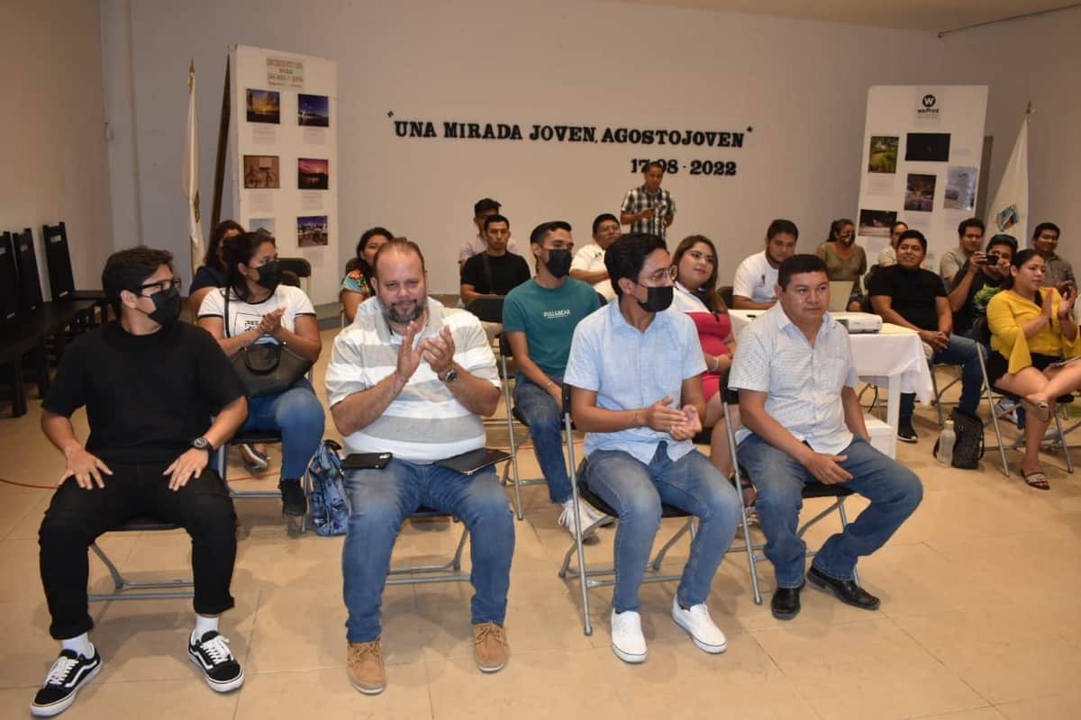 Muestran jóvenes portomorelenses su talento en la fotografía