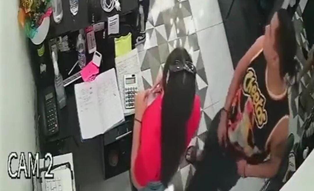 Video: Piden 50 mil pesos a la semana como cobro de piso en barbería de Cancún