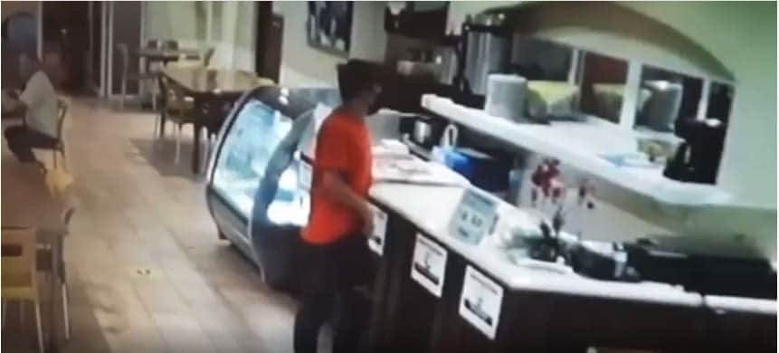 Filtran video del intento ejecución de un presunto narcomenudista en Cozumel