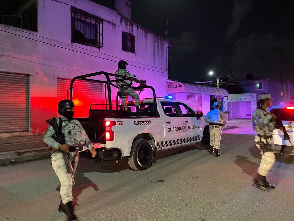 Tres lesionados deja ataque armado en una taquería de Tierra Maya en Cancún