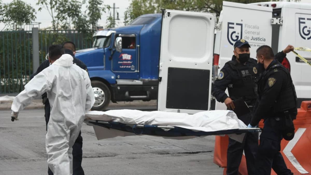 Delincuente muere atropellado por el conductor al que intentaba robar