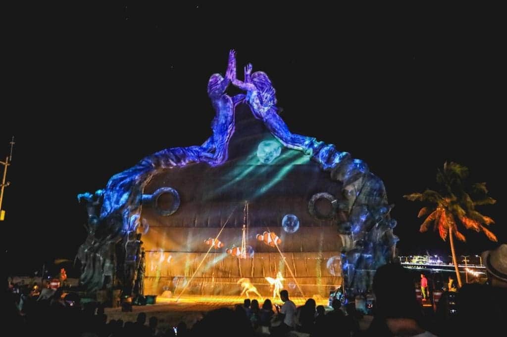 Continúa celebración del 29 Aniversario con Video Mapping