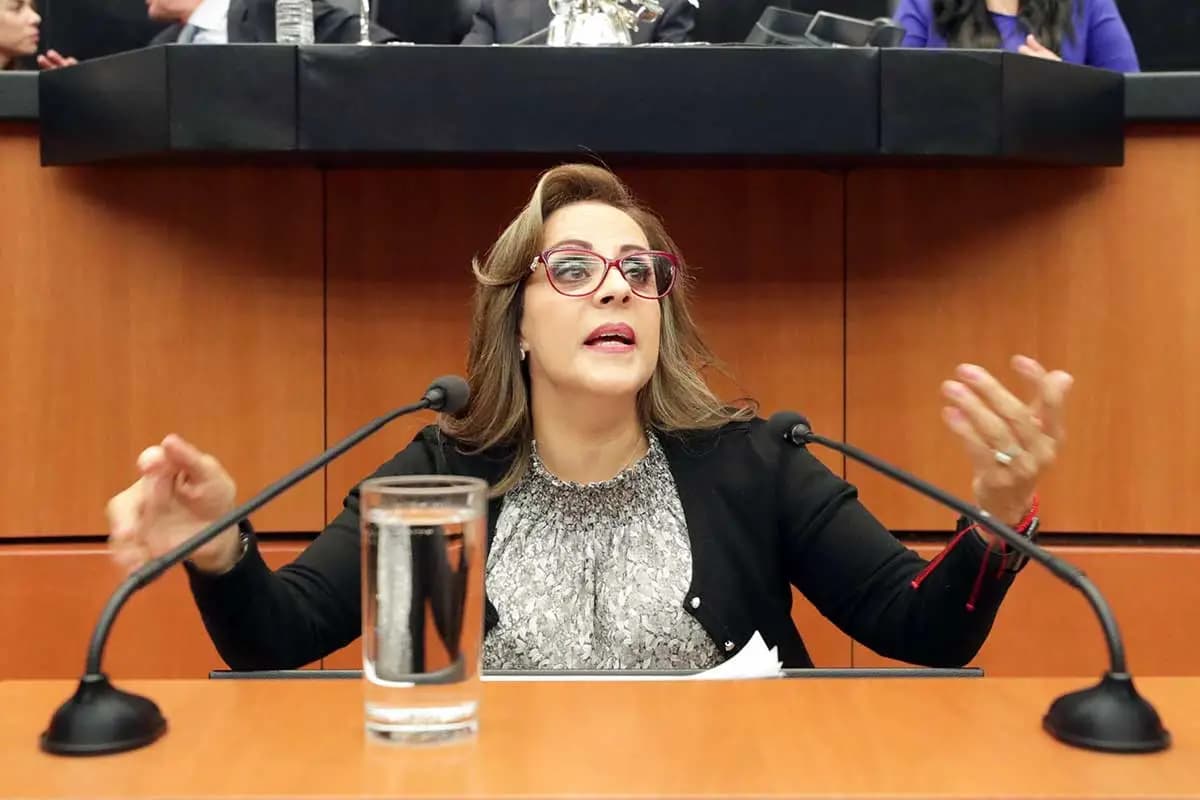 Yolanda de la Torre negó que AMLO le haya impuesto iniciativa militar al PRI