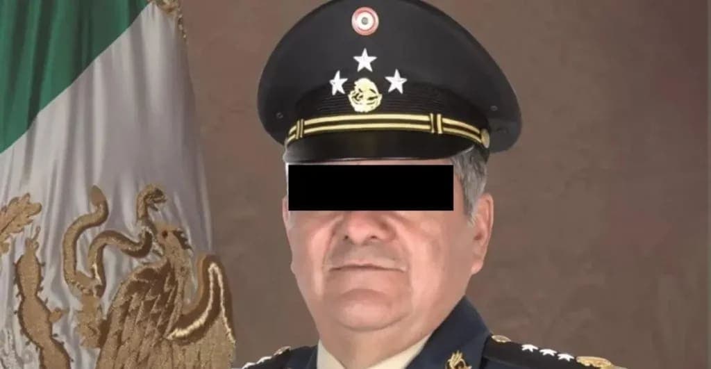 Detienen al general José Rodríguez Pérez, acusado de ordenar desaparición de normalistas de Ayotzinapa