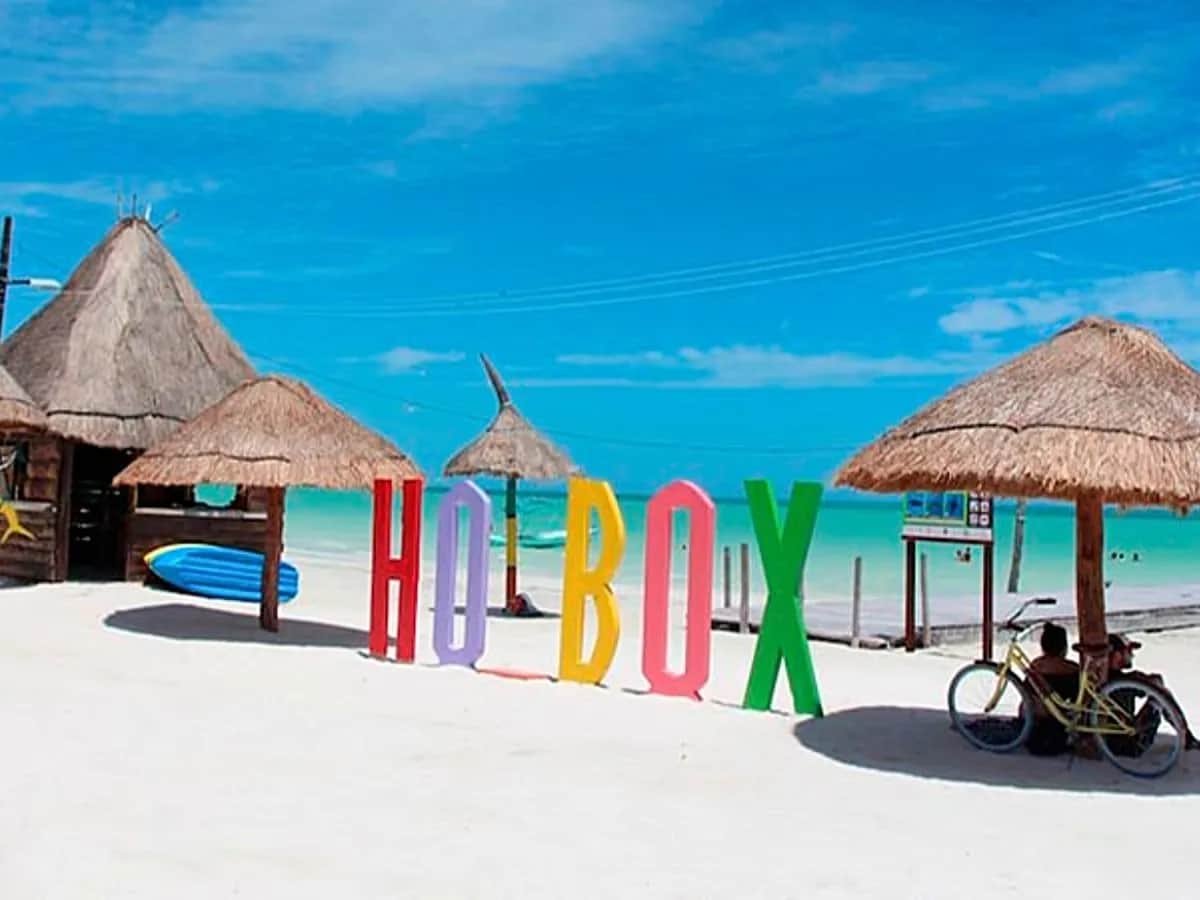 Crearán comité dedicado a cobrar a turistas impuesto de derecho de saneamiento ambiental en Holbox