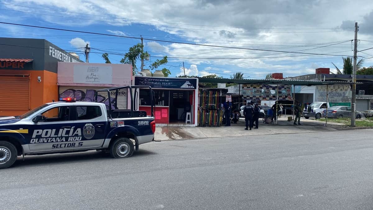 Acribillan a dueño de carnicería en Cancún