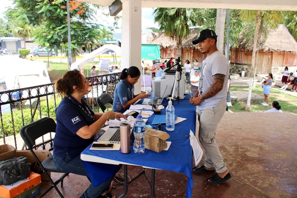 VINCULA GOBIERNO DE PUERTO MORELOS A BUSCADORES DE EMPLEO CON EMPRESAS
