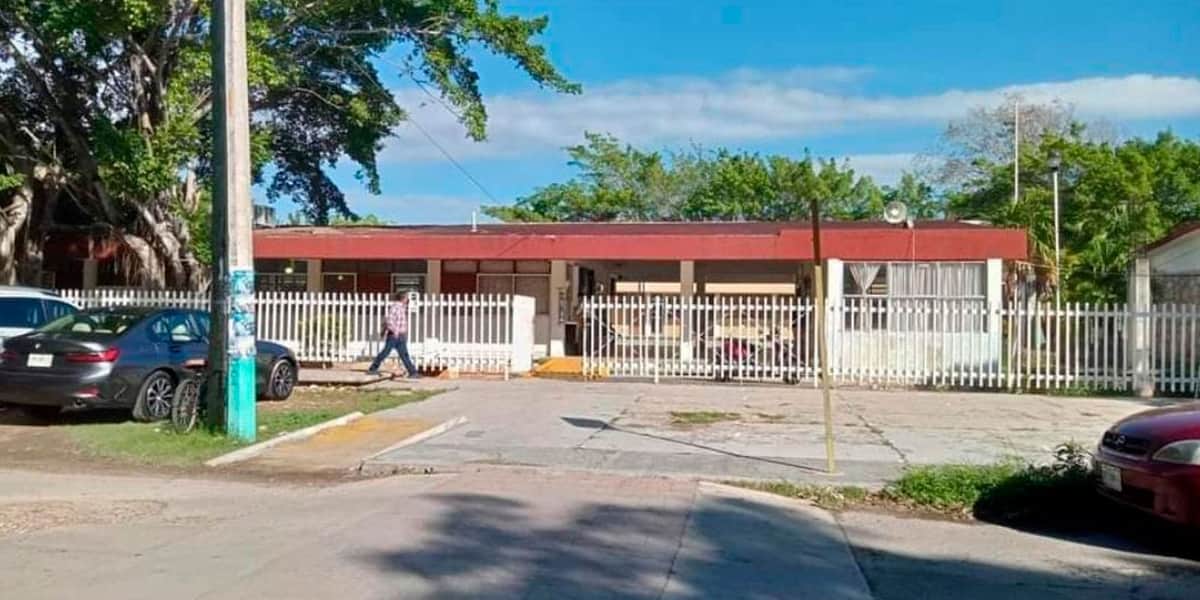 Denuncian presuntos malos manejos de recursos de “La Escuela es Nuestra” en secundaria de Chetumal