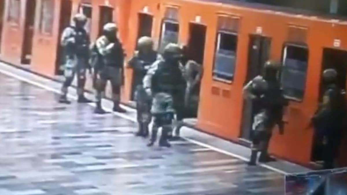 VIDEO: Militares realizan prácticas de disuasión de atentados terroristas en el Metro de CDMX