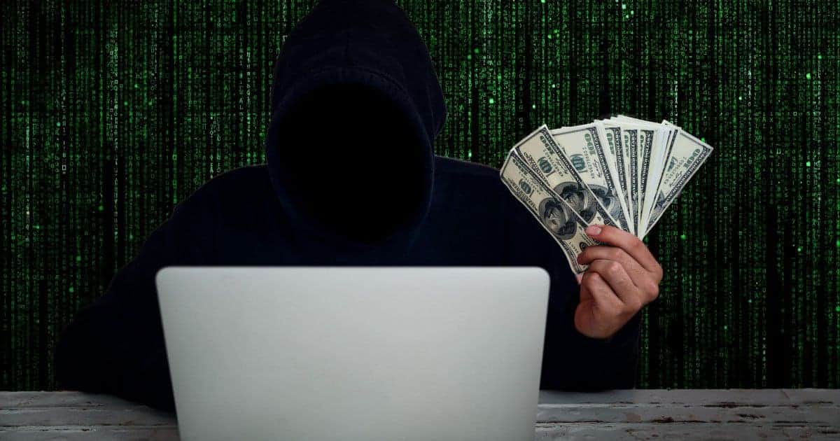 Un 'hacker' logra quedarse con la mitad de los 100 millones de dólares robados a una plataforma de criptodivisas