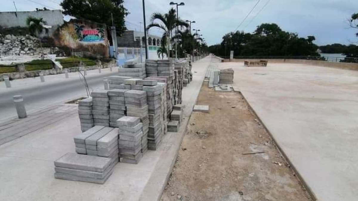 Tiran dinero a la basura en obras inconclusas de Calderitas, acusa empresario