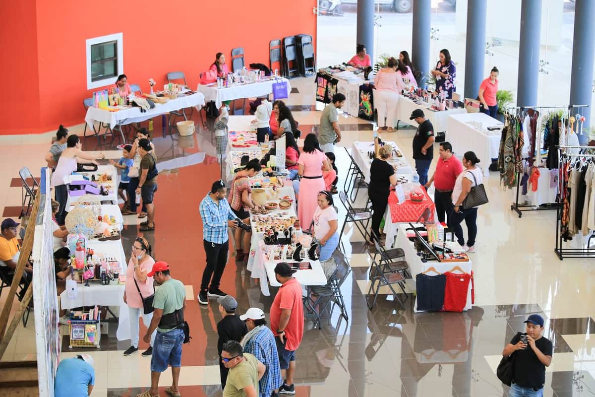 Empodera Lili Campos a mujeres solidarenses