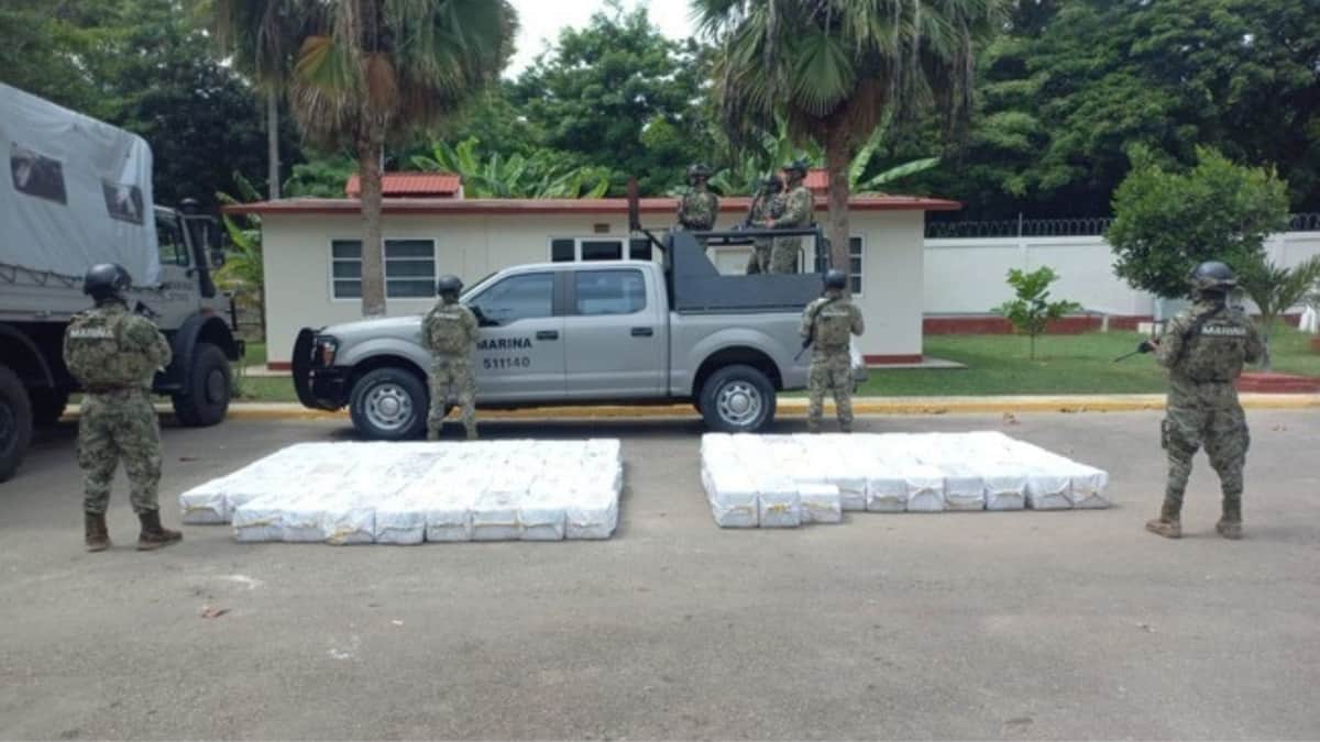 Incauta Marina mil 800 kilos de cocaína traída por altamar a Bacalar