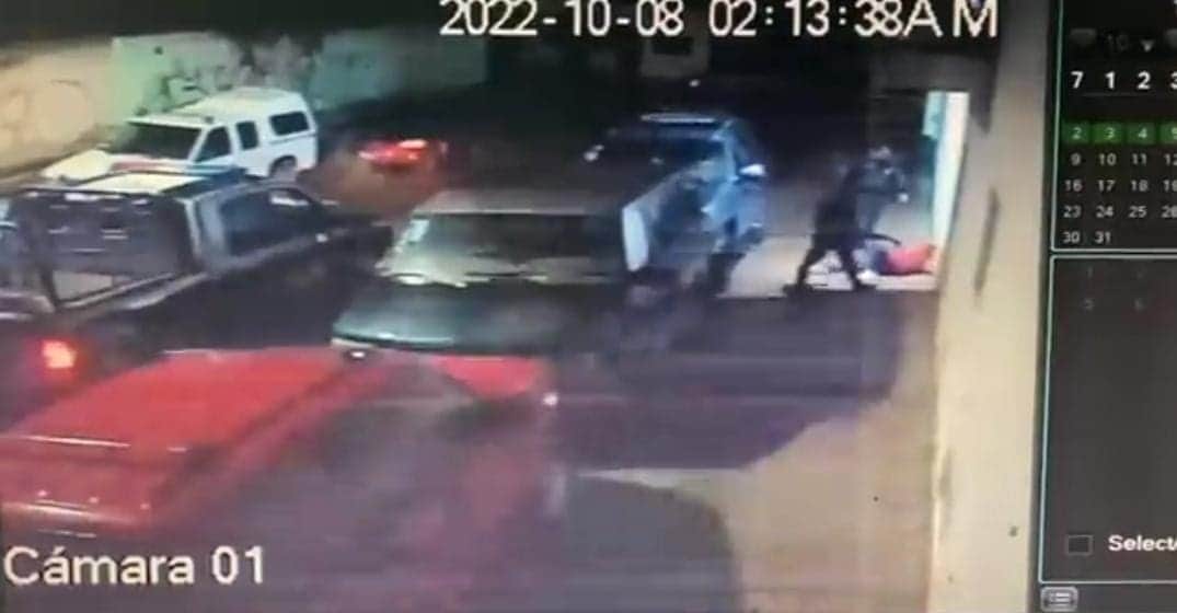 Video: Policías de Jalisco son captados golpeando a un ciudadano