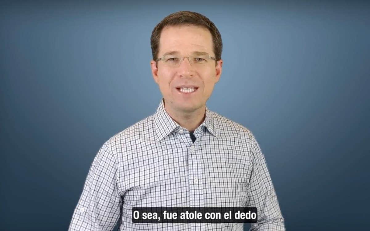 'Atole con el dedo que ya no habría espionaje'; Anaya publica nuevo video contra AMLO