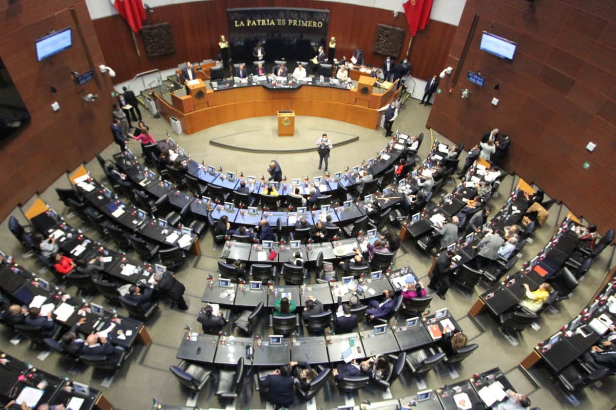 Con una alianza insólita, el PRI y Morena aprobaron la reforma a la guardia nacional