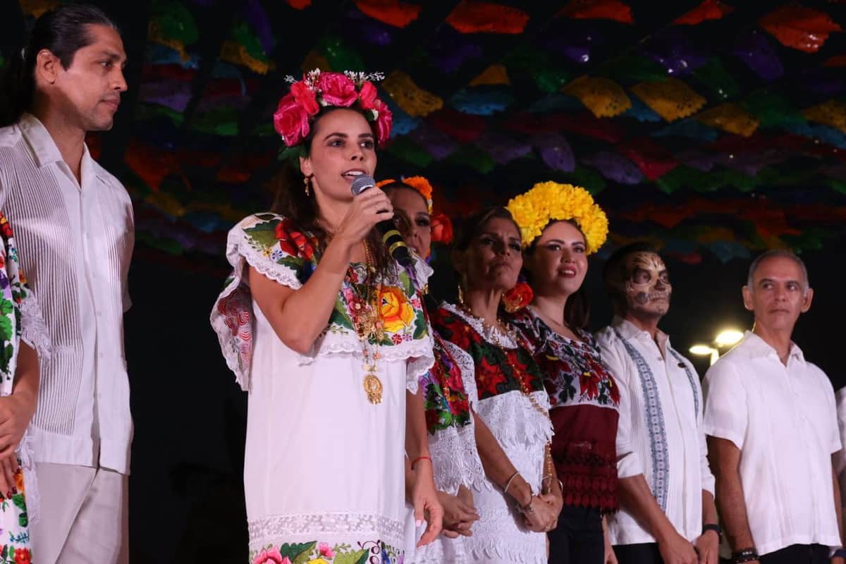 Cerca de 50 mil personas celebraron en fiestas del Hanal Pixán 2022