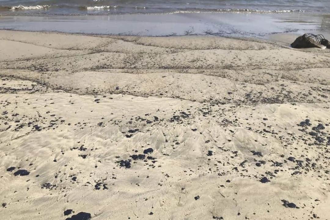Nuevo derrame de Pemex en playas de Oaxaca