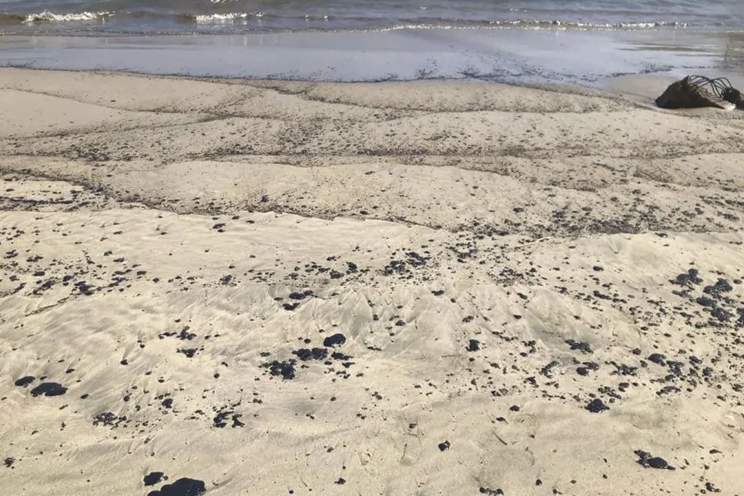 Nuevo derrame de Pemex en playas de Oaxaca