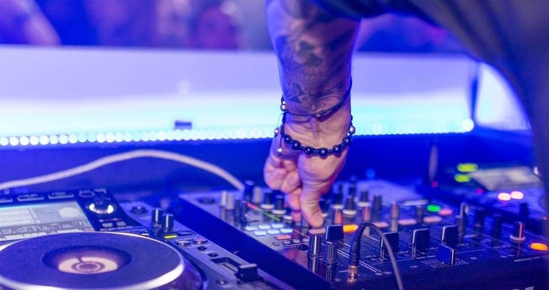 Prohíben raves en Italia; hasta 6 años de cárcel a quien organice o asista a uno