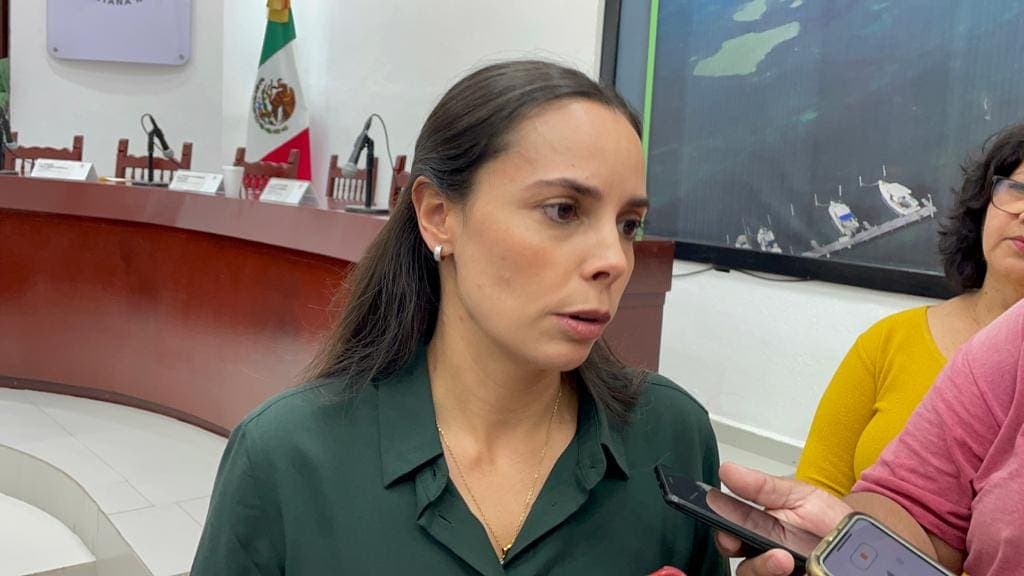 Accidentes, arribo de turistas y cierre de calles causaron caos vial en aeropuerto de Cancún: Ana Paty Peralta