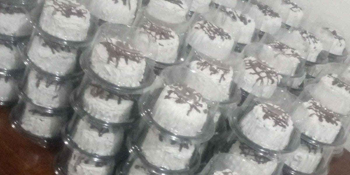 Le hacen pedido de 2 mil pasteles, la dejan plantada y no pagan