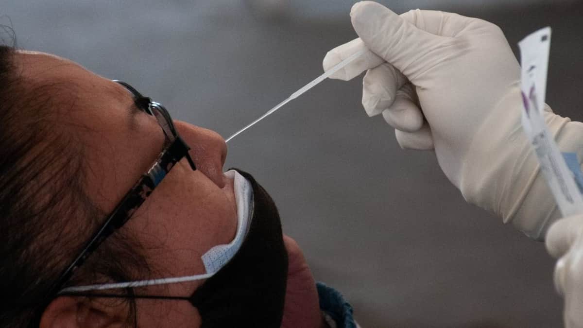 ¿Nueva ola de COVID? Se registran 12 mil nuevos casos en una semana