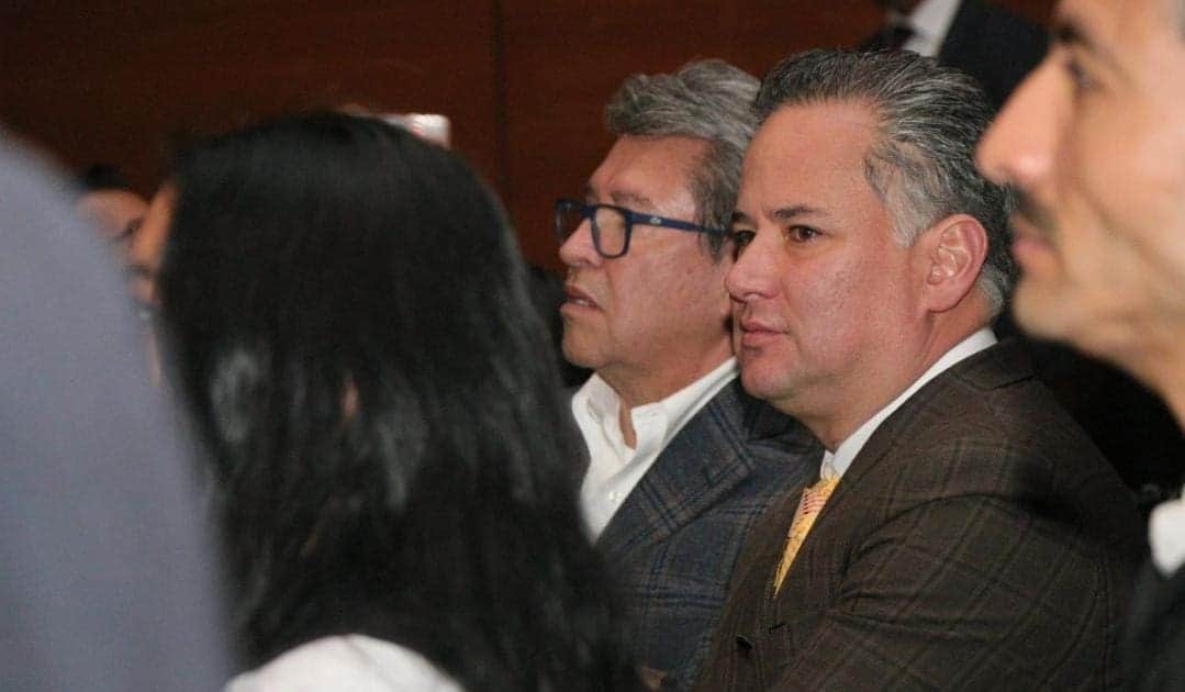 Seguidores de la 4T critican a Santiago Nieto por elogiar a Ricardo Monreal