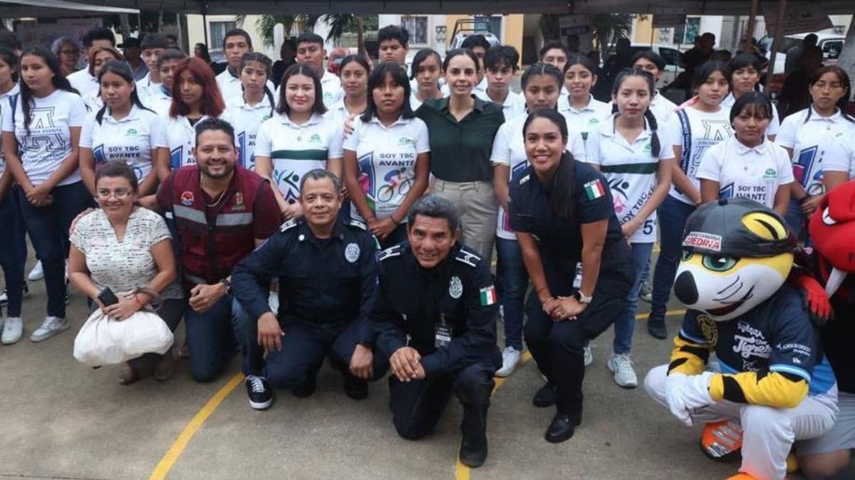 Con acciones de proximidad buscamos fortalecer la paz y la unión: Ana Patricia Peralta